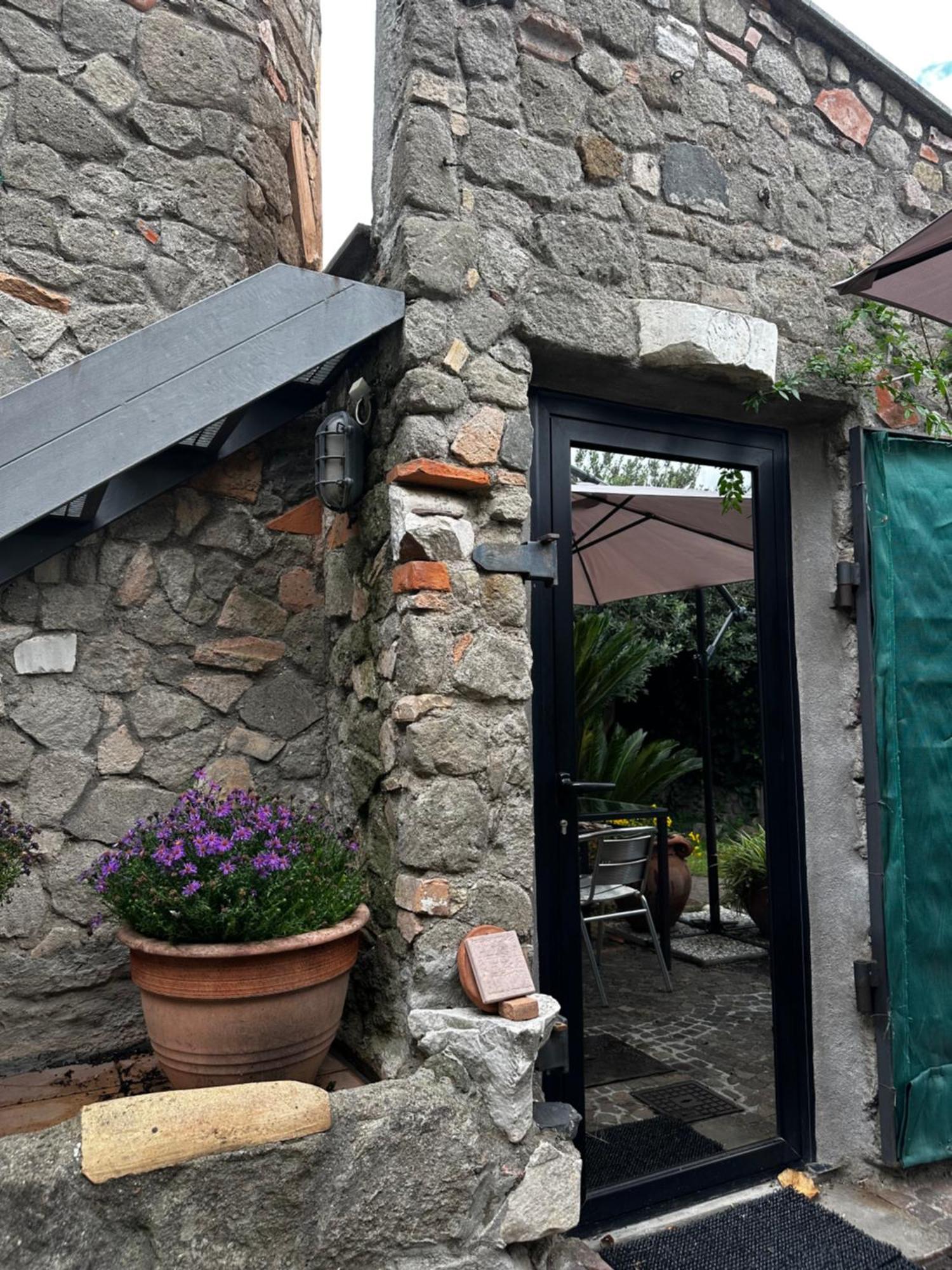 Borgo De' Paolis Apartment Grottaferrata Bagian luar foto